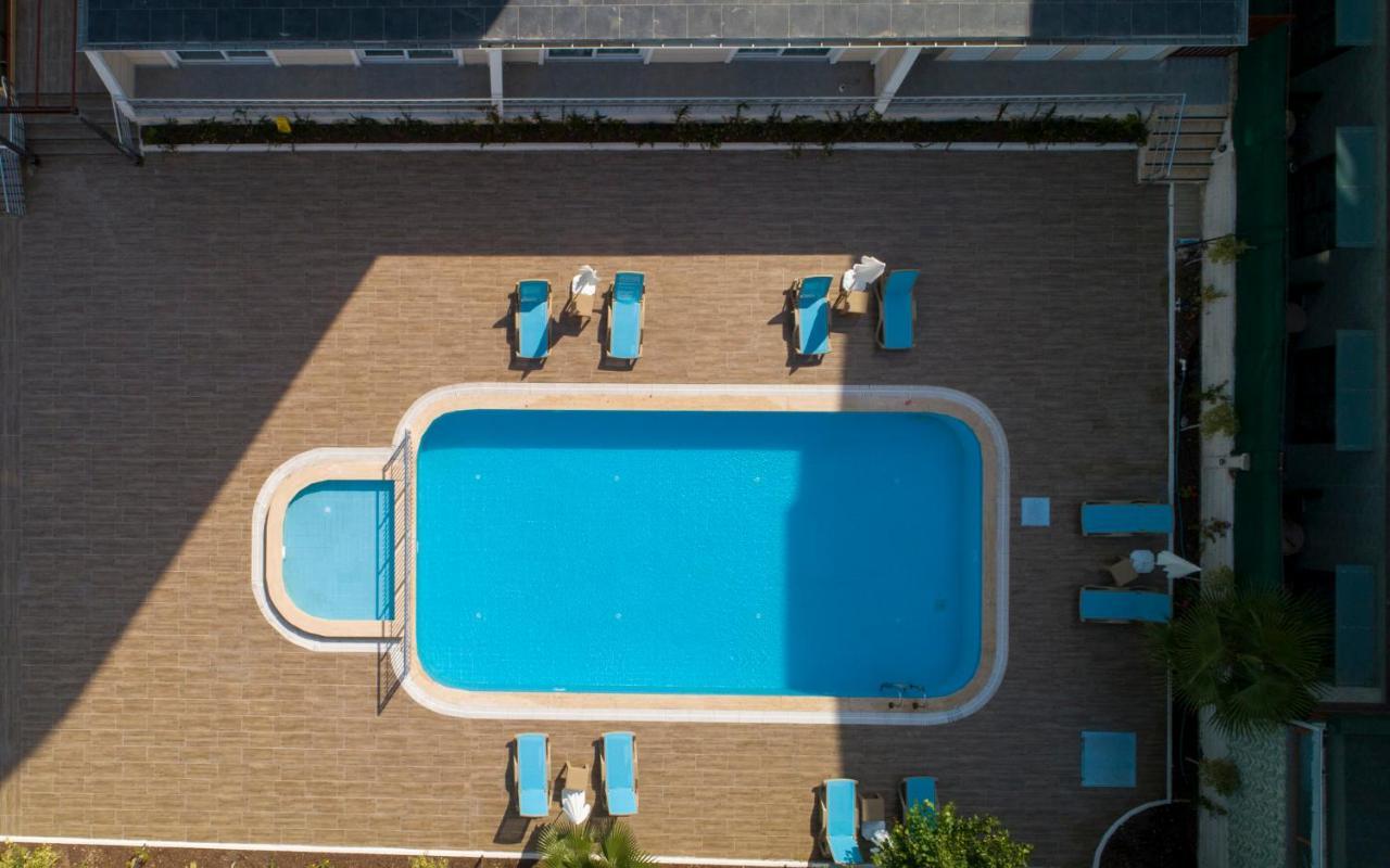 Citrus Luna Suite Hotel Antalia Esterno foto